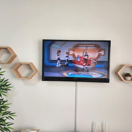Ferienwohnung Netflix Panda House 3B2R Rimbayu Kota Kemuning With Atari Games Teluk Panglima Garang Exterior foto