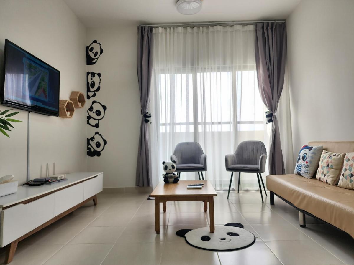 Ferienwohnung Netflix Panda House 3B2R Rimbayu Kota Kemuning With Atari Games Teluk Panglima Garang Exterior foto