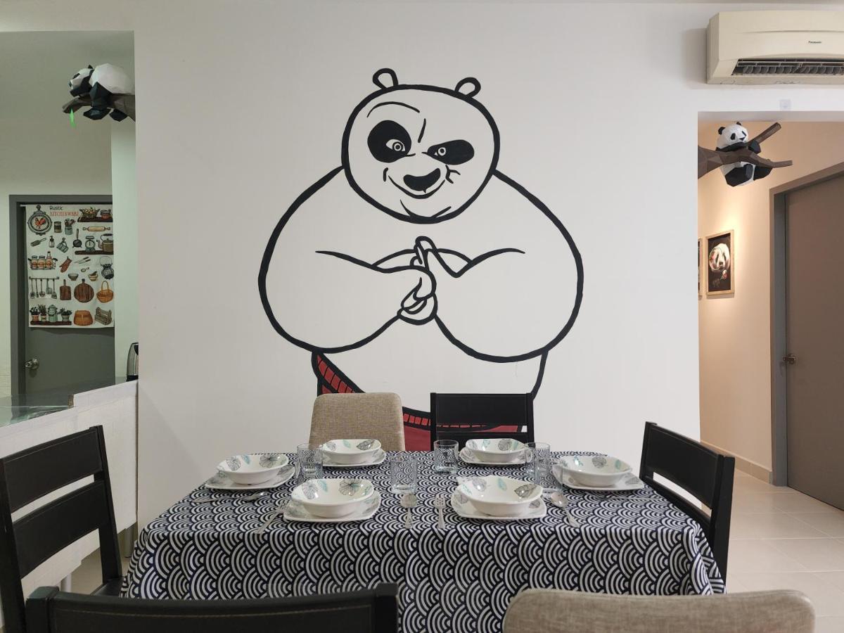 Ferienwohnung Netflix Panda House 3B2R Rimbayu Kota Kemuning With Atari Games Teluk Panglima Garang Exterior foto
