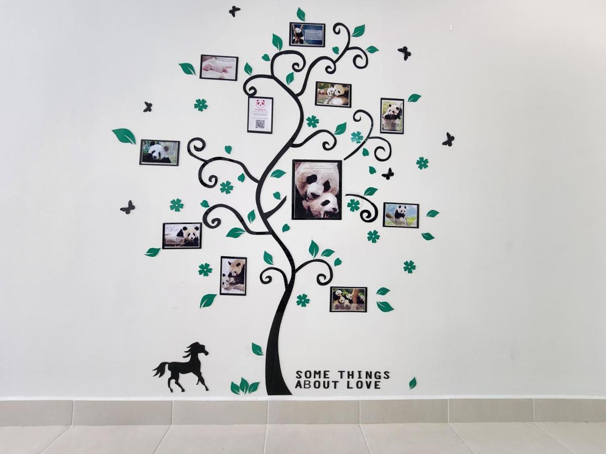 Ferienwohnung Netflix Panda House 3B2R Rimbayu Kota Kemuning With Atari Games Teluk Panglima Garang Exterior foto